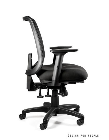 FOTEL BIUROWY PRESTIGE SAGA PLUS M CZARNY