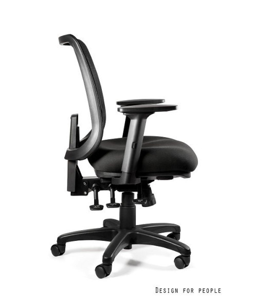 FOTEL BIUROWY PRESTIGE SAGA PLUS M CZARNY