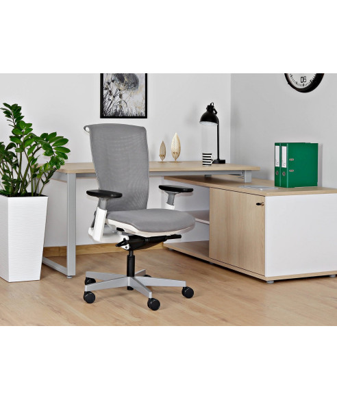 FOTEL BIUROWY OBROTOWY PRESTIGE REYA (BIAŁY, CZARNY)